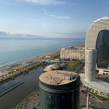 Orbi City Land Apartment Batumi Bagian luar foto