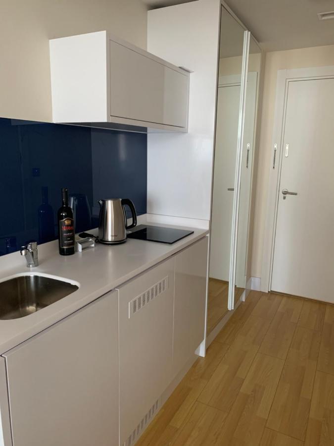 Orbi City Land Apartment Batumi Bagian luar foto
