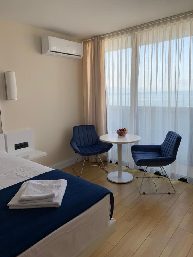 Orbi City Land Apartment Batumi Bagian luar foto