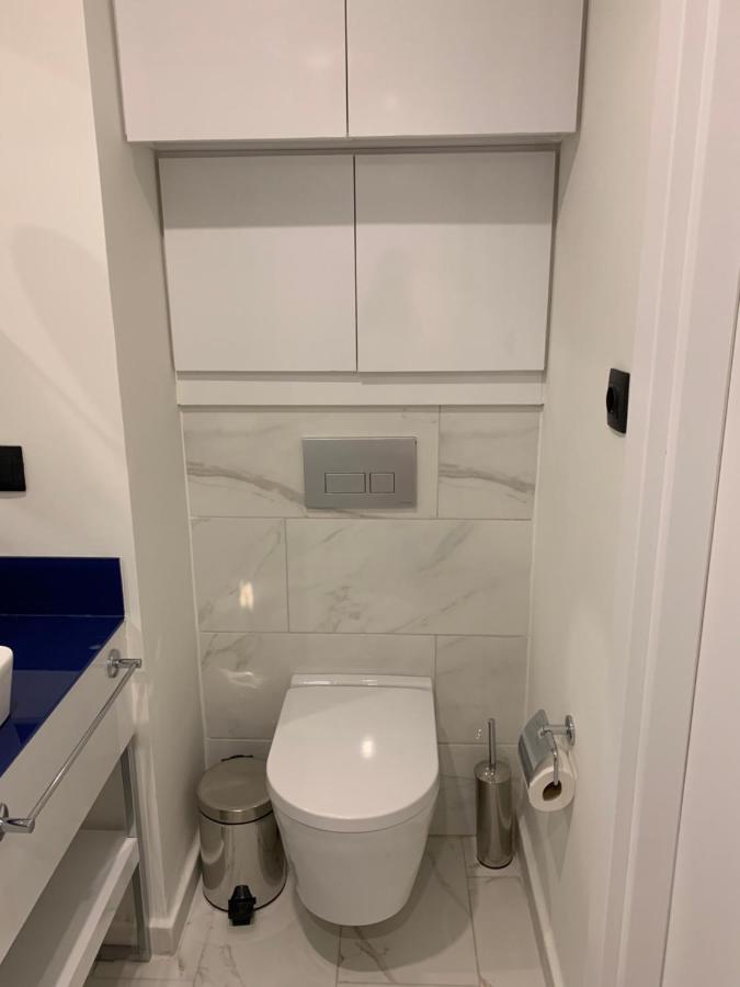 Orbi City Land Apartment Batumi Bagian luar foto
